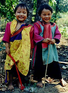 Lisu Children in a Hill Tribe Village, Chiang Rai Province, Northern Thailand (21.2 K)
