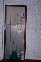 Toilet and shower with hot/cold water in every room  (5.0 K)